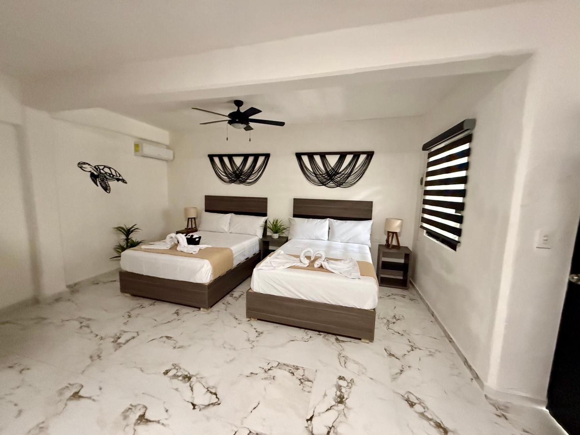 Hotel Casa Tortuga 5Th Ave Playa del Carmen Esterno foto